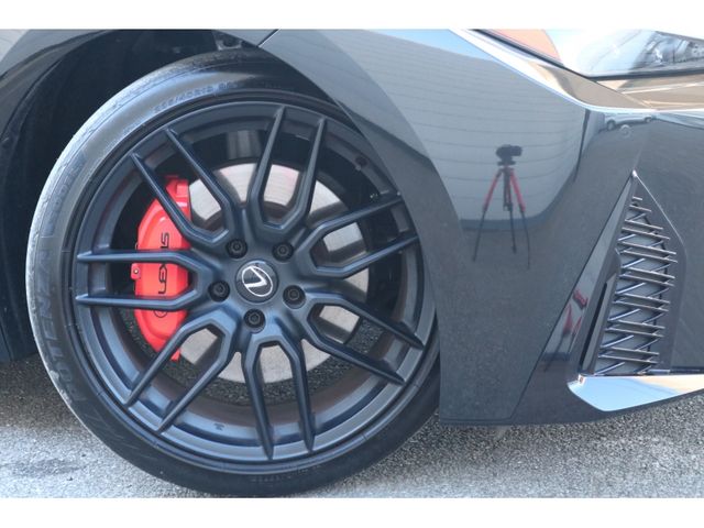 TOYOTA LEXUS IS300h 2023