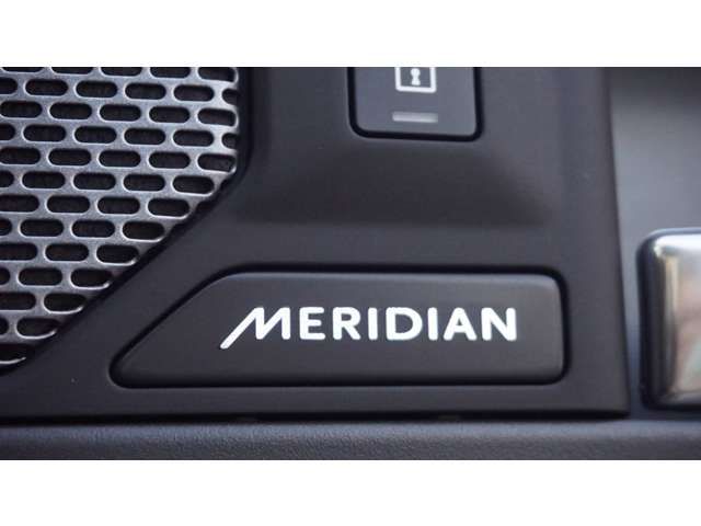 ROVER ROVER DEFENDER 2023