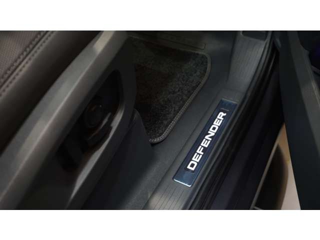 ROVER ROVER DEFENDER 2023