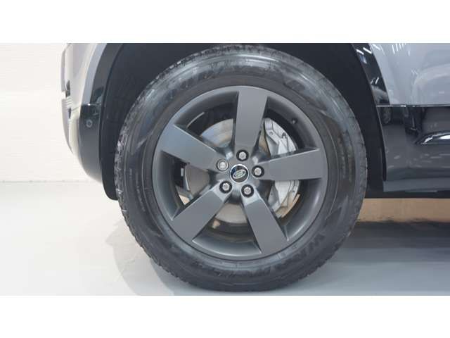 ROVER ROVER DEFENDER 2023