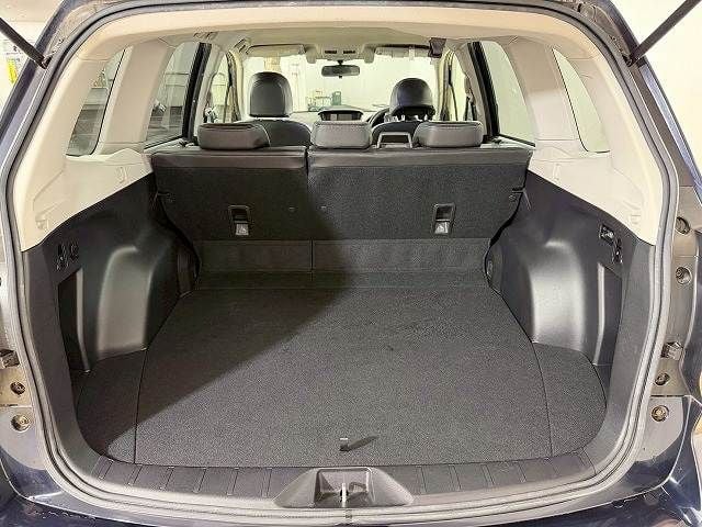 SUBARU FORESTER 2012