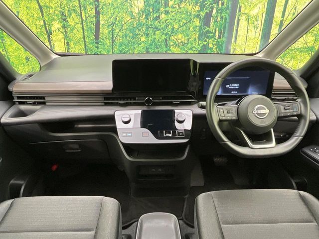 NISSAN SERENA  WG 2023