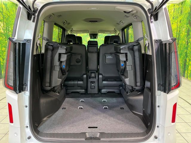 NISSAN SERENA  WG 2023