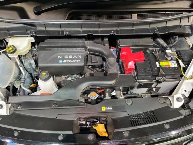 NISSAN SERENA  WG 2023