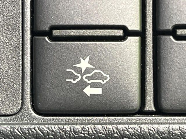 TOYOTA COROLLA FIELDER 2016