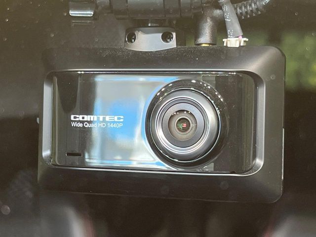 TOYOTA COROLLA FIELDER 2016