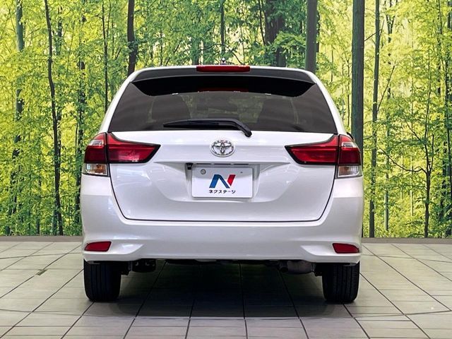 TOYOTA COROLLA FIELDER 2016