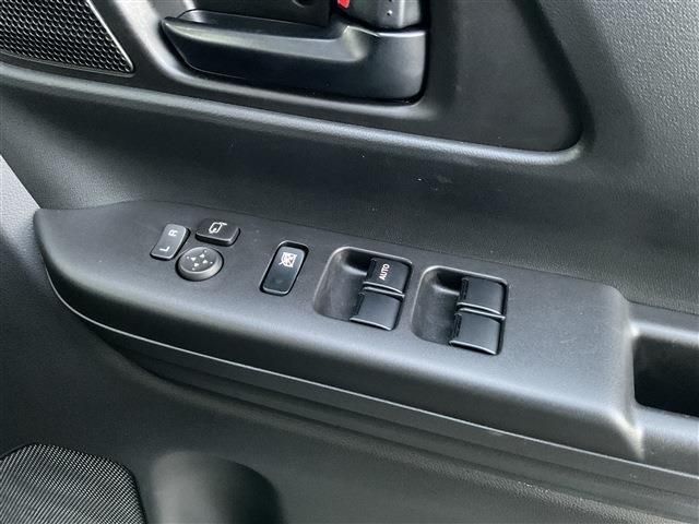 SUZUKI Spacia GEAR 2024