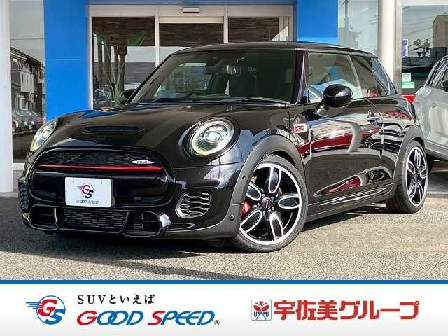 BMW MINI 2019