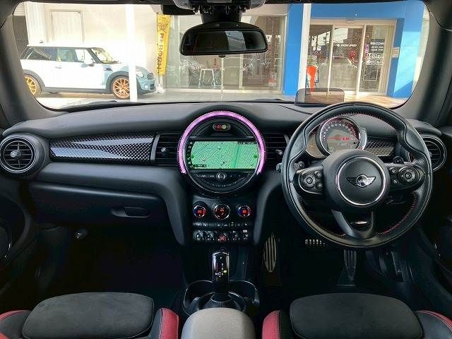 BMW MINI 2019