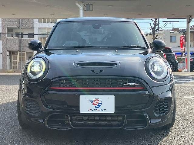 BMW MINI 2019