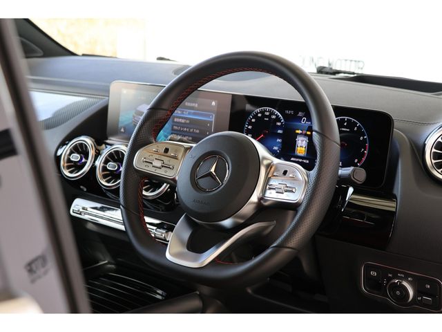 MERCEDES BENZ MERCEDES AMG GLA class 2021