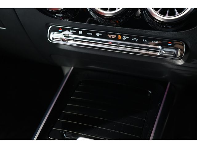 MERCEDES BENZ MERCEDES AMG GLA class 2021