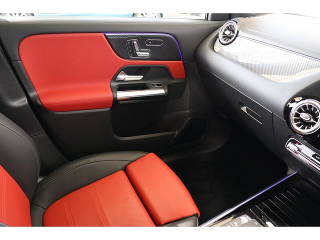 MERCEDES BENZ MERCEDES AMG GLA class 2021