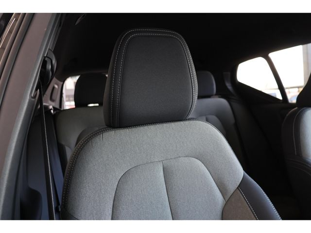 VOLVO VOLVO XC40 2023