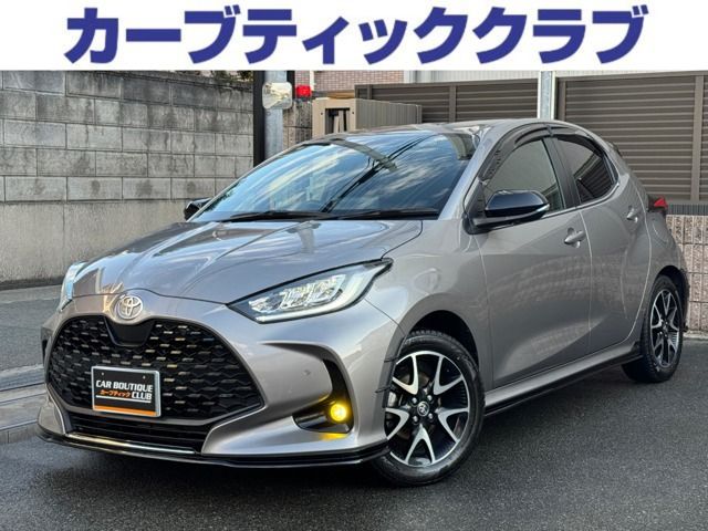 TOYOTA YARIS 2024