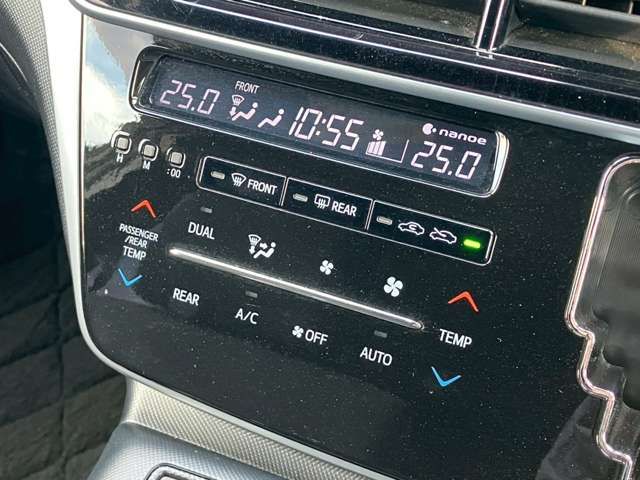 TOYOTA ESTIMA HYBRID 4WD 2017