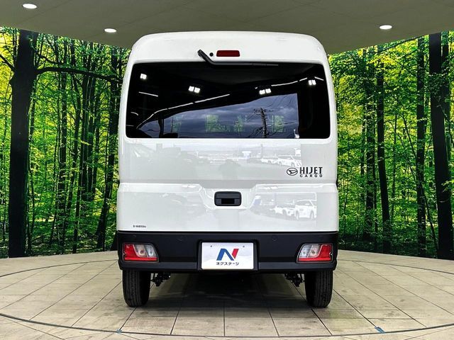 DAIHATSU HIJET CARGO 2025