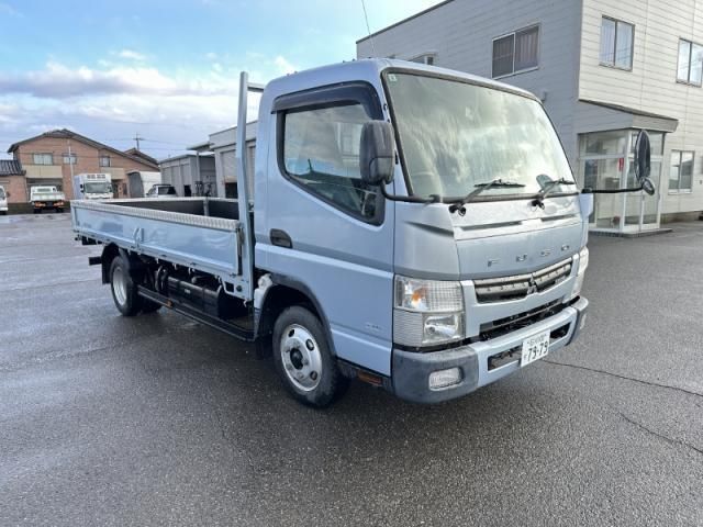 MITSUBISHI CANTER 2015