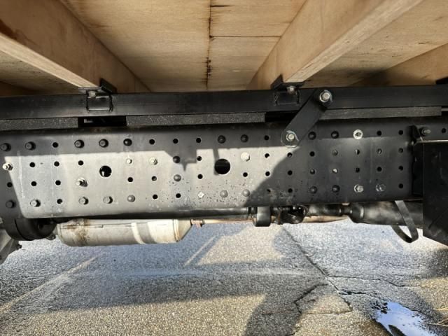 MITSUBISHI CANTER 2015