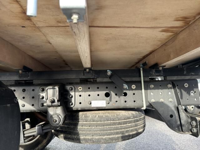 MITSUBISHI CANTER 2015