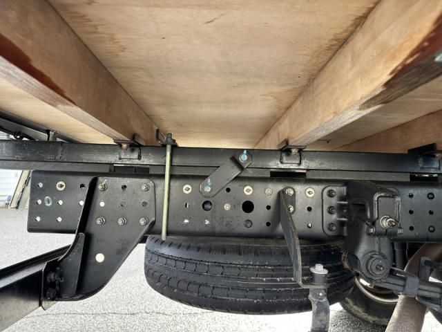 MITSUBISHI CANTER 2015