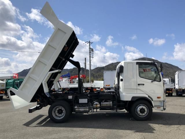 MITSUBISHI FUSOU FIGHTER 2024