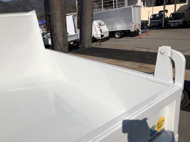 MITSUBISHI FUSOU FIGHTER 2024