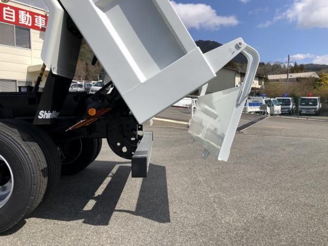 MITSUBISHI FUSOU FIGHTER 2024