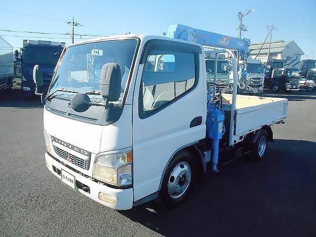 MITSUBISHI CANTER 2003