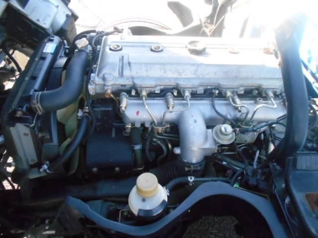 MITSUBISHI CANTER 2003