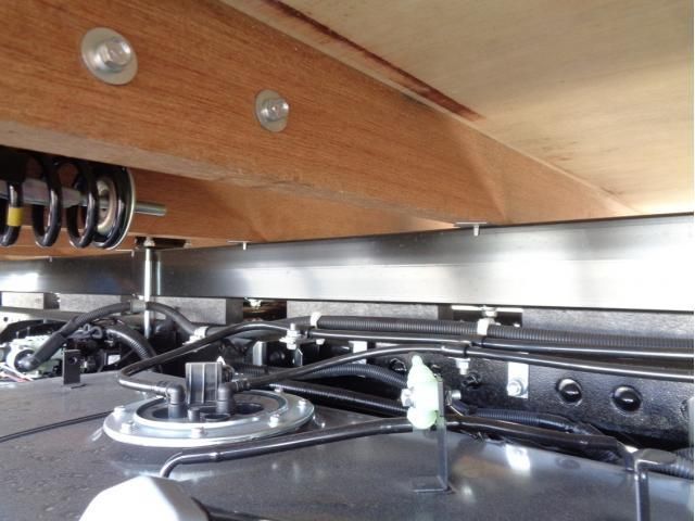 MITSUBISHI CANTER 2025