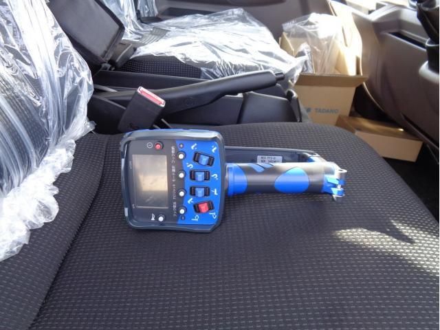 MITSUBISHI CANTER 2025