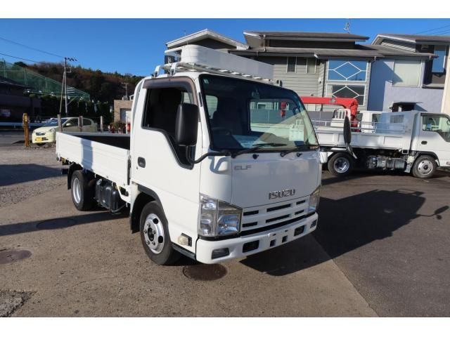 ISUZU ELF 2013