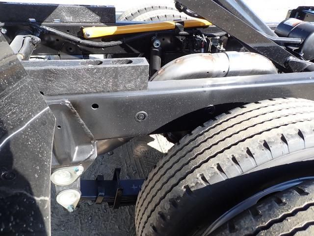 MITSUBISHI CANTER 2025