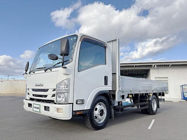 ISUZU ELF 2019