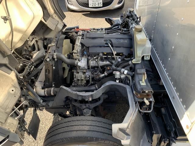 MITSUBISHI CANTER 2017