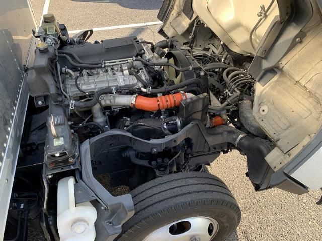 MITSUBISHI CANTER 2017