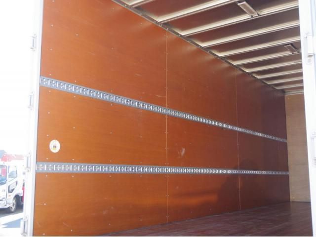 MITSUBISHI FUSOU FIGHTER 2019