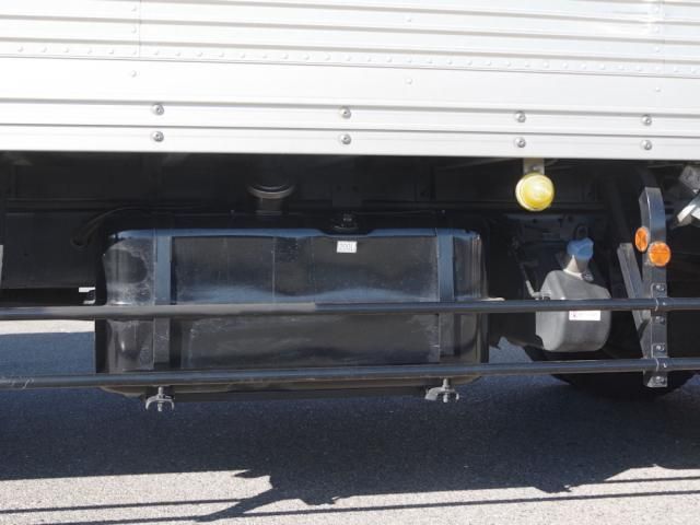 MITSUBISHI FUSOU FIGHTER 2019