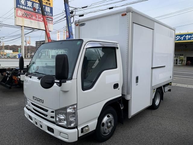 ISUZU ELF 2017