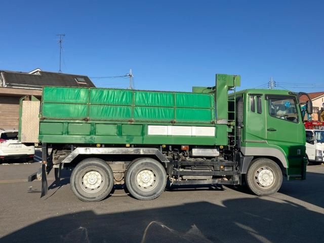 MITSUBISHI FUSOU SUPER GREAT 2010