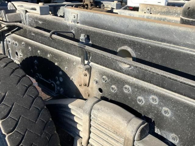 MITSUBISHI FUSOU SUPER GREAT 2010