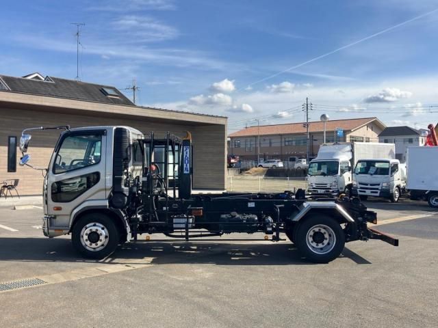 MITSUBISHI FUSOU FIGHTER 2021