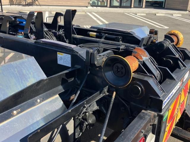 MITSUBISHI FUSOU FIGHTER 2021