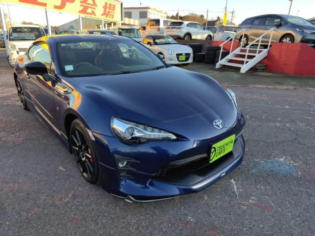 TOYOTA 86 2018