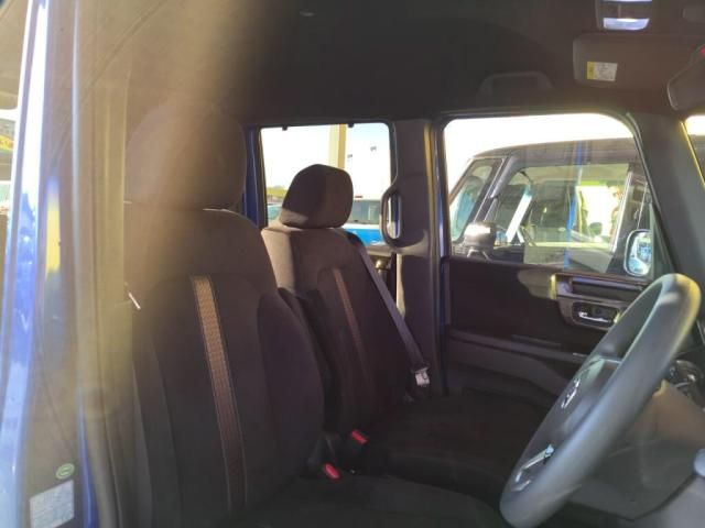 HONDA N BOX CUSTOM 2017