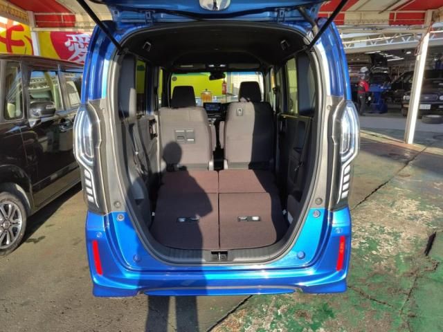 HONDA N BOX CUSTOM 2017