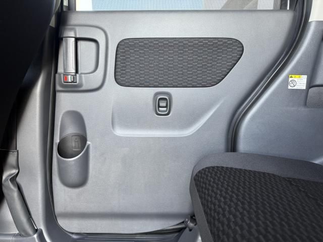 SUZUKI Spacia custom 4WD 2013