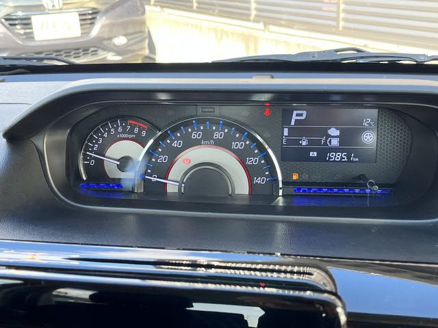 SUZUKI WAGON R STINGRAY 2018